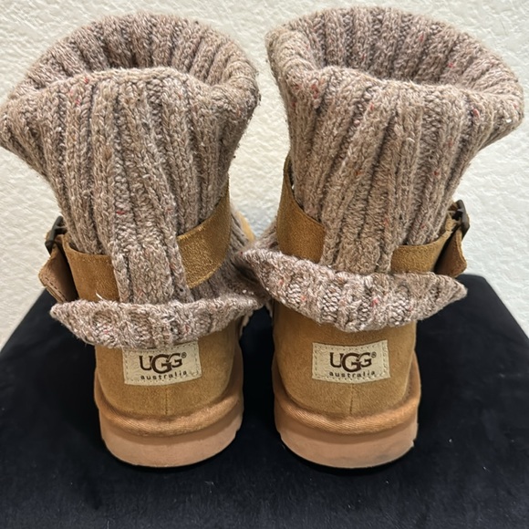 🍂UGG Australia Cambridge Knit Suede Sz 7 - Picture 2 of 5